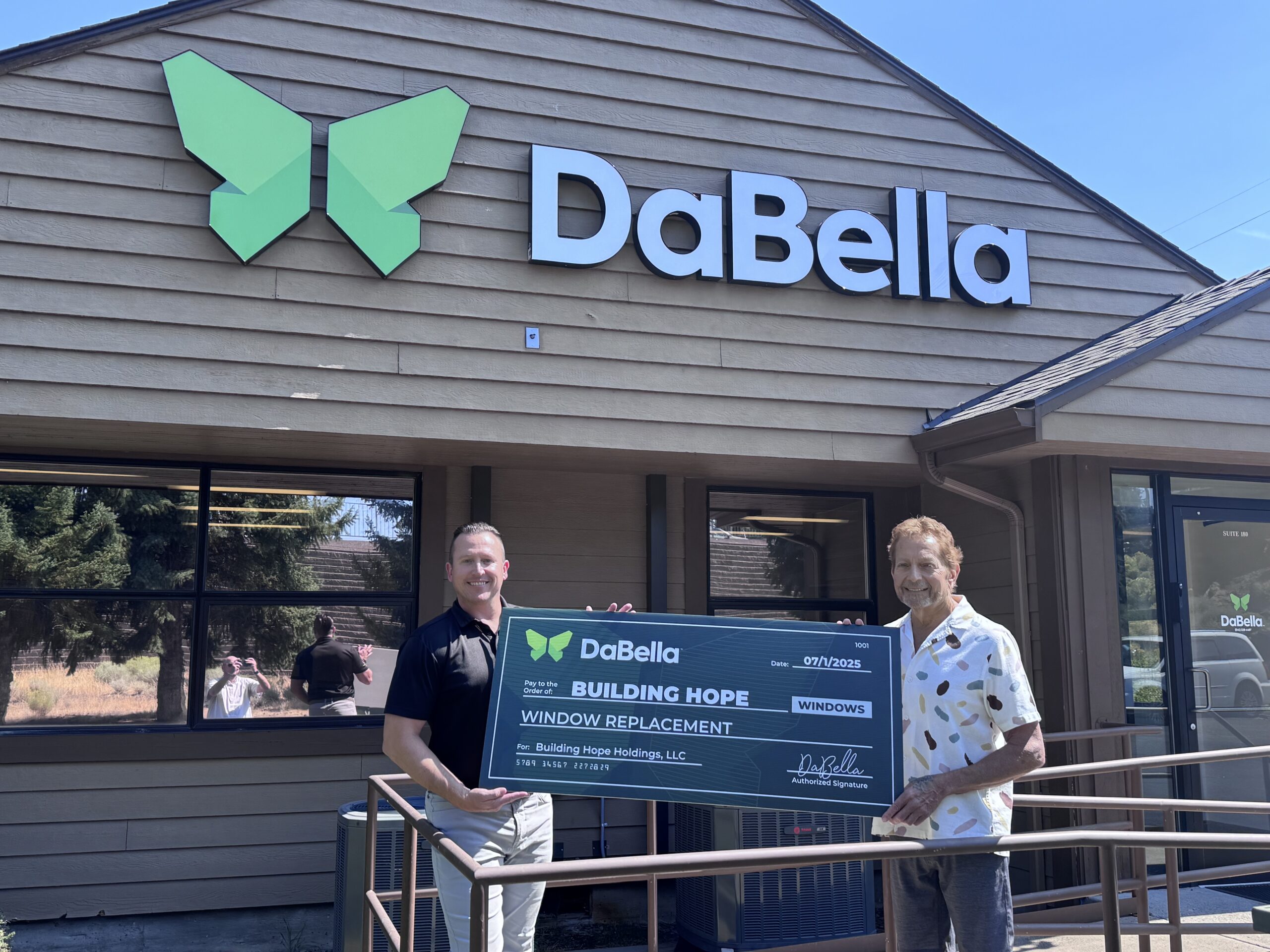 DaBella Partners with Building Hope to Support Central Oregon Community